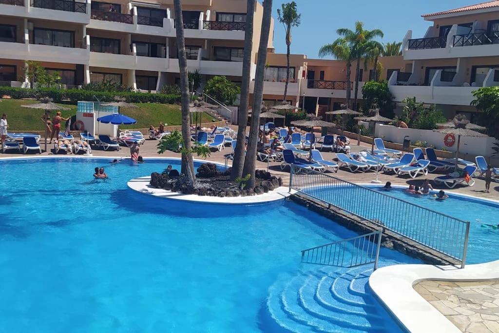 Maximar Apartment 8 Bed Places, Heated Swimmingpool Arona  Extérieur photo