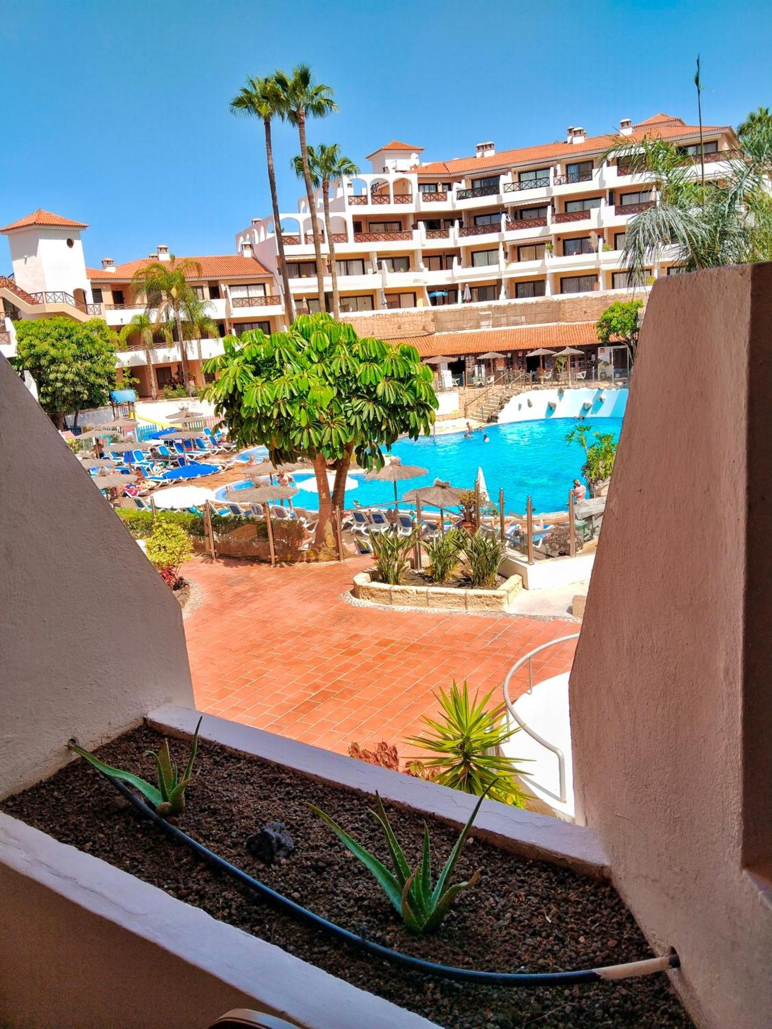 Maximar Apartment 8 Bed Places, Heated Swimmingpool Arona  Extérieur photo