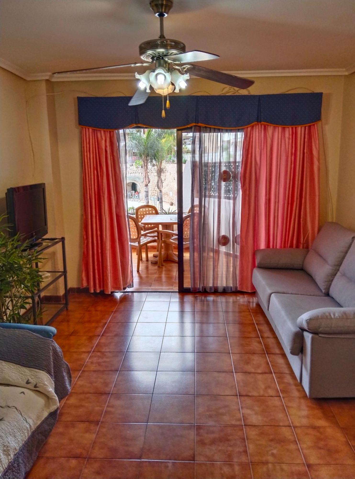 Maximar Apartment 8 Bed Places, Heated Swimmingpool Arona  Extérieur photo